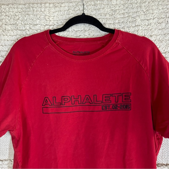 ALPHALETE men's red / black logo short sleeve crewneck tee L - Picture 2 of 8